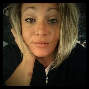 Welcome to my closet!!